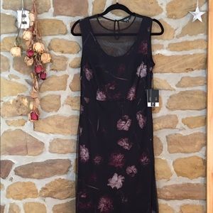 NWT Simple Vera Vera Wang floral slip dress